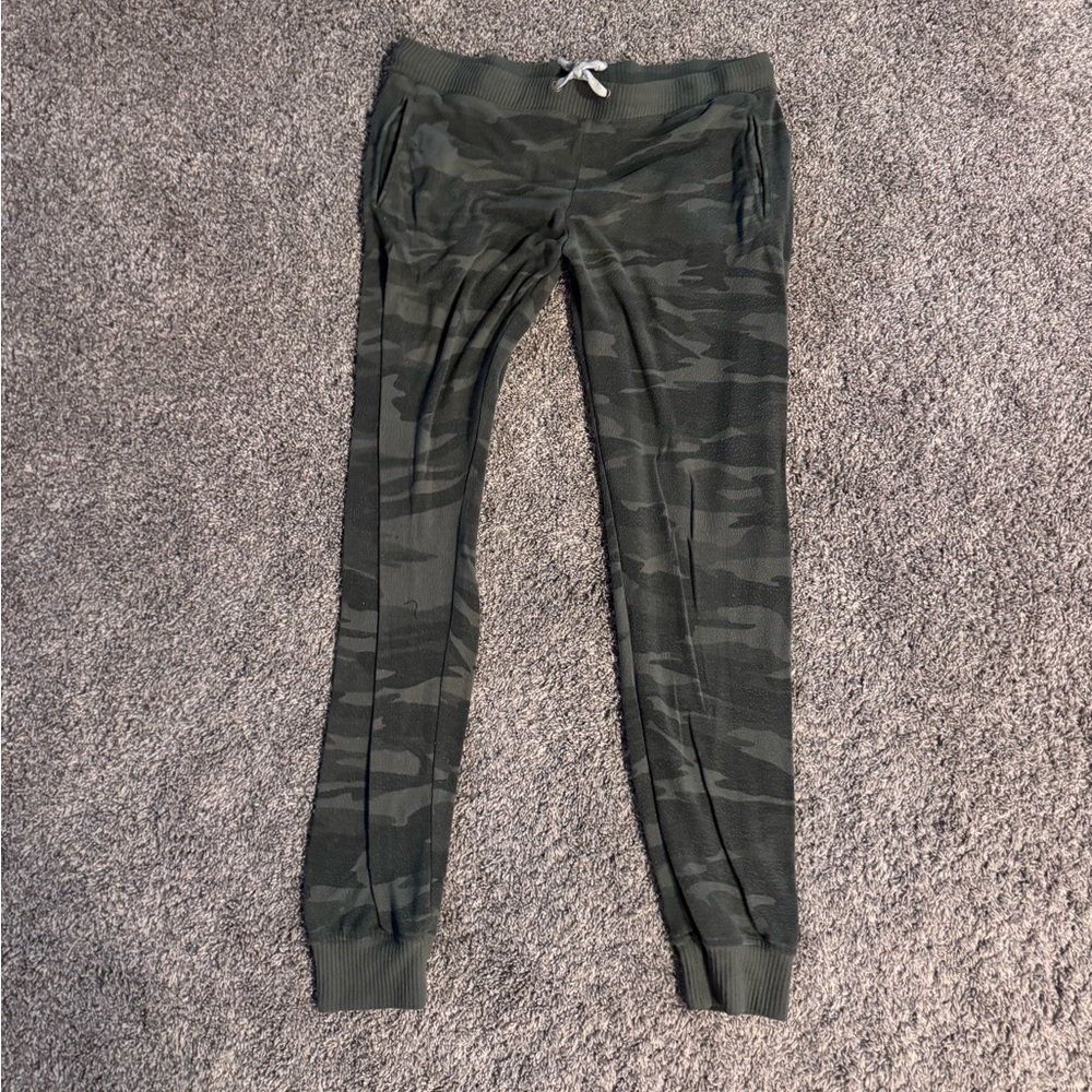 Women's Camouflage Jogger Pants
